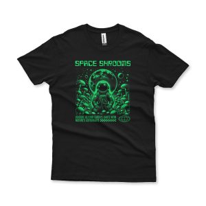 Camiseta Plus Size Space Shrooms preto